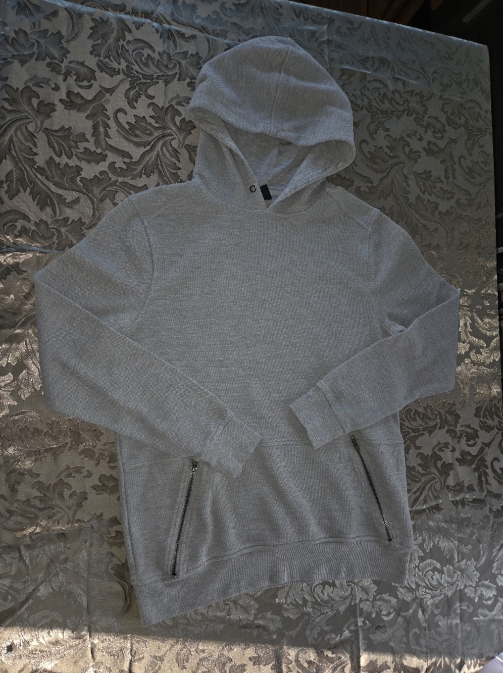 Amnesia Light Gray Hooded Pullover Sweatshirt